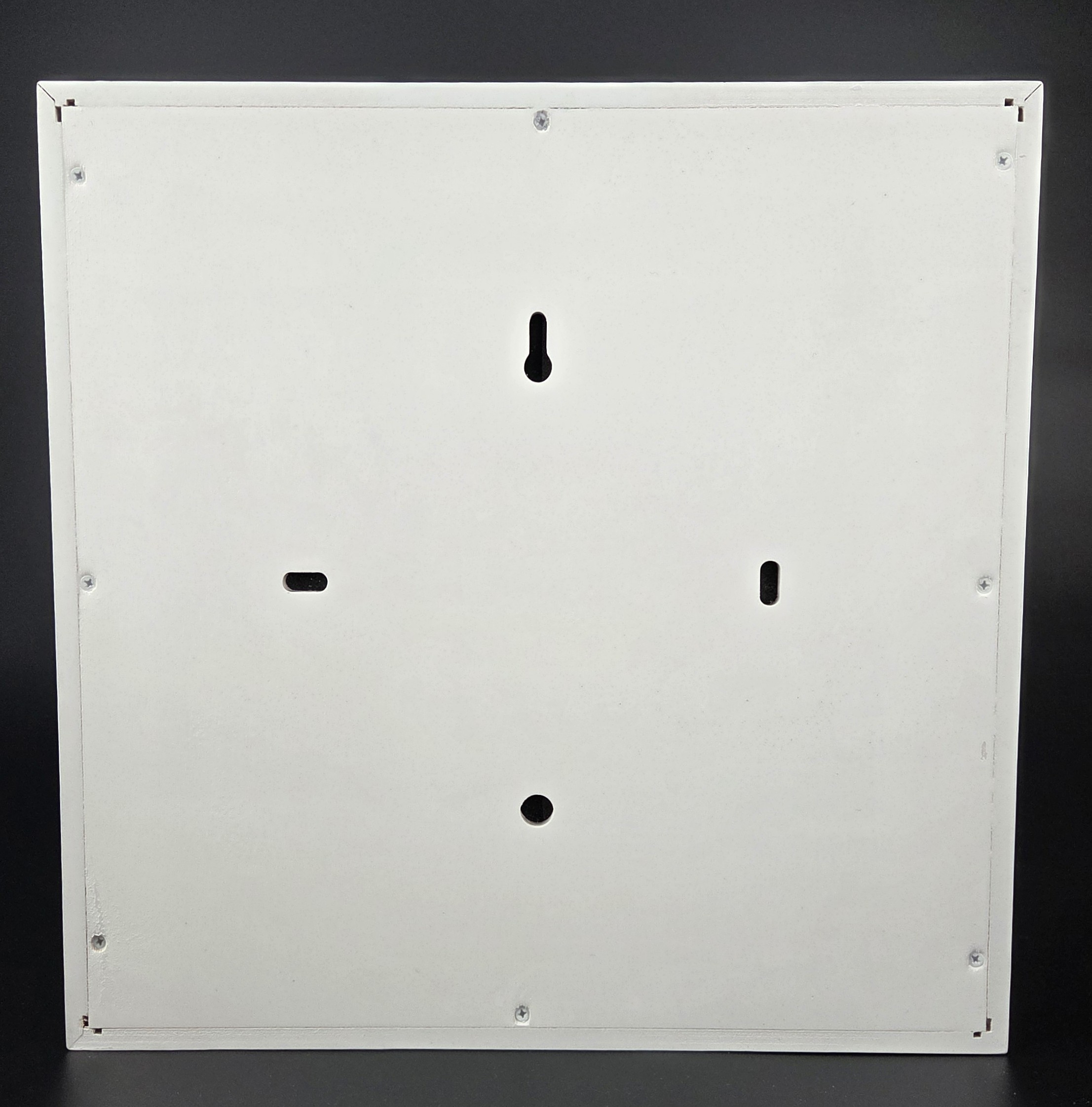 Obudowa natynkowa on-wall Hide-Audio back