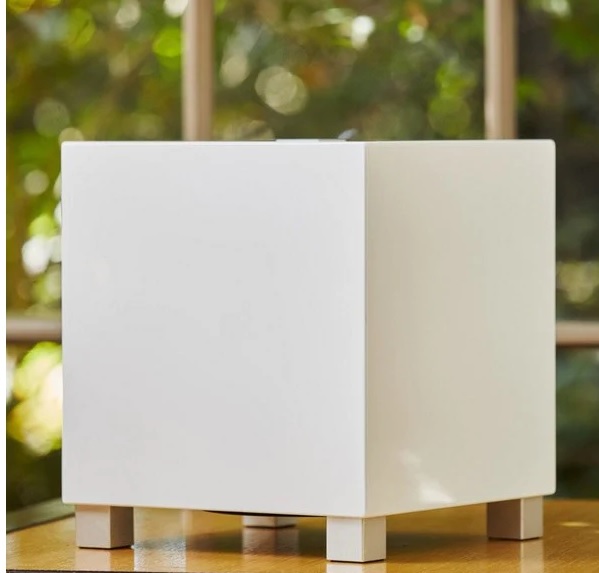 Rel Tzero MKIII White lifestyle