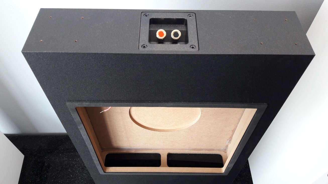 Subwoofer do ściany obudowa Monitor Audio IWB10