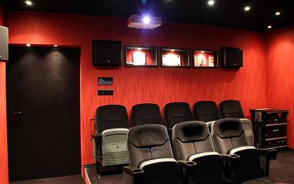  Czy do małego salonu kino domowe się sprawdzi?